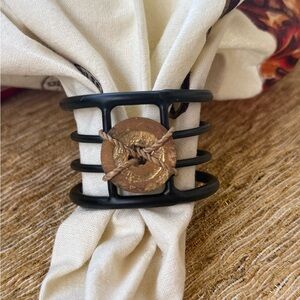 9 Napkin Rings plus 2 bonus rings Coin Asian motive Black and Gold